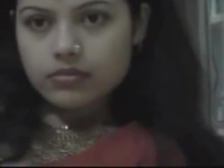 인도의 커플 즐기는 그들의 honeymoon 에 hotel- 완전한 비디오 에 hotcamgirls.in
