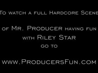 Producersfun-a fucking conversation med riley stjerners