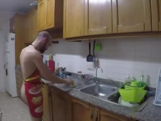 Cooking голий і їжа манда
